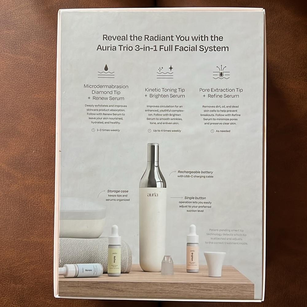 🕶️Auria Vita Trio, Three 4.5 mL Facial Serums At-home Facial Treatment Tool - Picture 2 of 4